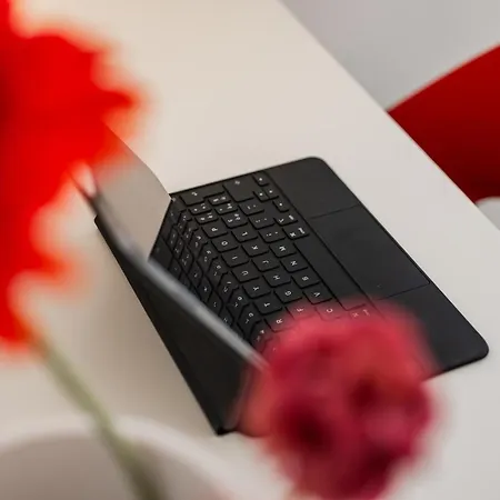 Allemura Due - Free Wifi & Air Conditioning *