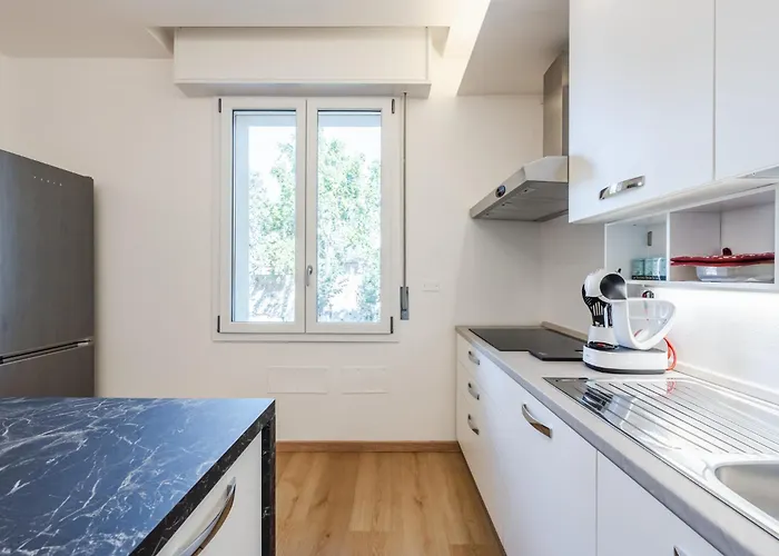 Allemura Due - Free Wifi & Air Conditioning Apartment Faenza